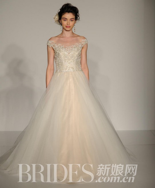 秋季纽约婚纱周：Maggie Sottero Fall 2016