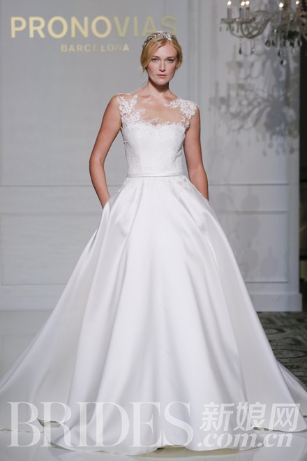 秋季纽约婚纱周：Pronovias Bridal Fall 2016