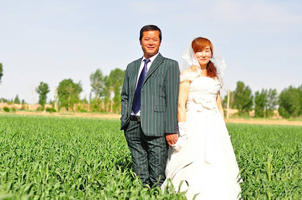 90年代婚纱照_桓台结婚形式的过去和现在……承载着70、80、90年代的记忆
