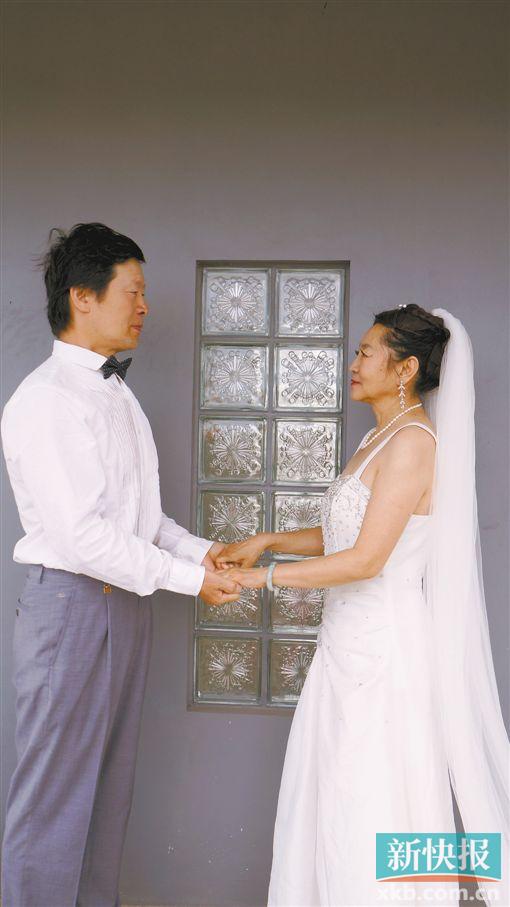80后海边婚纱照_80后小花唐嫣、赵丽颖相继宣布婚讯,谁的婚纱照最美？